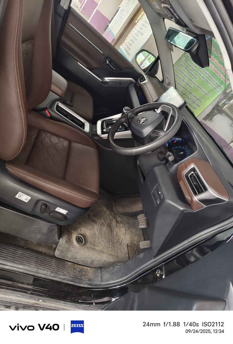 Toyota Innova Hycross Zx Hybrid 7 Str
